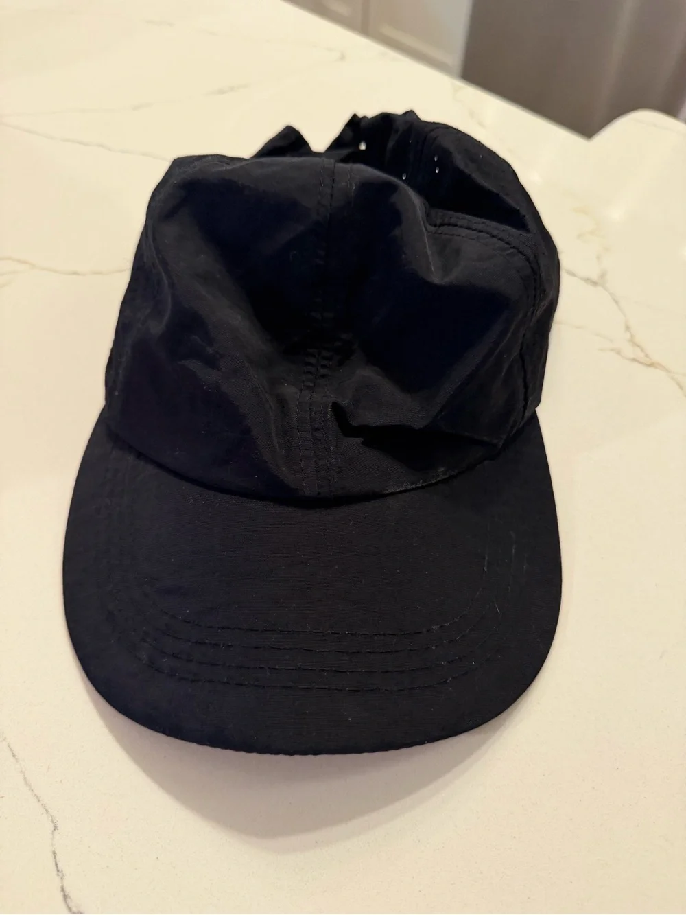 NWT Unbranded Women's Black Criss-Cross Ponytail Baseball Cap